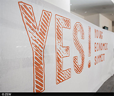 Das YES! – Young Economic Summit ist einer der größten Schulwettbewerbe rund um gesellschaftliche und wirtschaftliche Herausforderungen für die junge Generation.